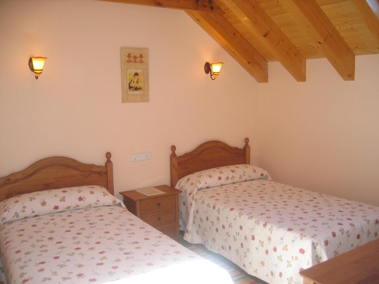 Casa Rural Ornat Etxea Vidangoz Extérieur photo